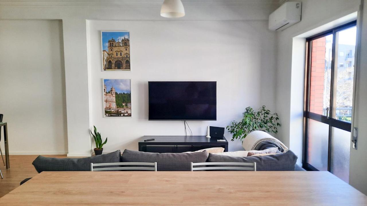 Lovely 2-Bedroom Apartment - Near Braga City Center! Екстериор снимка
